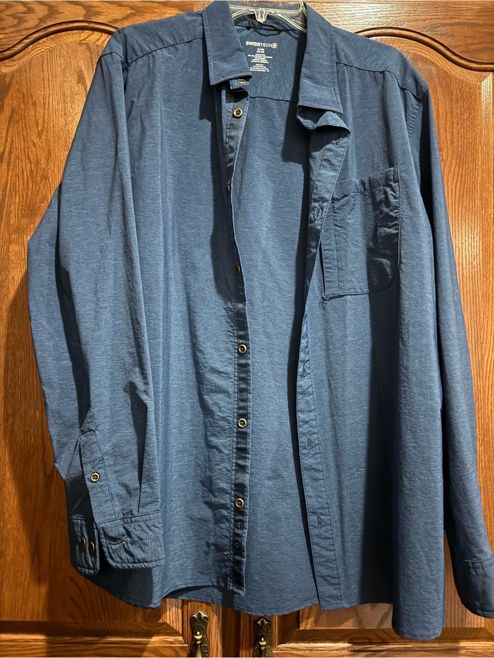 Swiss Tech Men's Long Sleeve Button-Up Shirt Jacket - Navy Blue